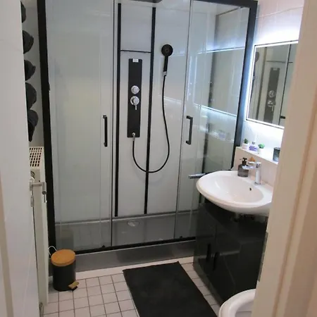 Apartament Dna *